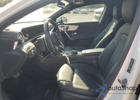 2019 Mercedes-Benz A 220 из США, поврежденный, VIN WDD3G4EB1KW005384